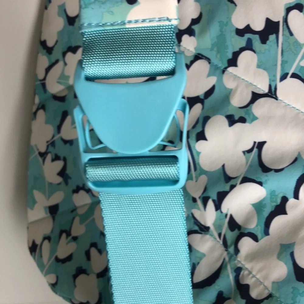 Vera Bradley Blue Floral Print Sling Backpack Crossbody Quilted Travel Bag